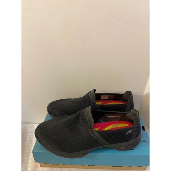 Skechers Goga max Gowalk sport Skechers size 11 #14140 - Picture 1 of 6